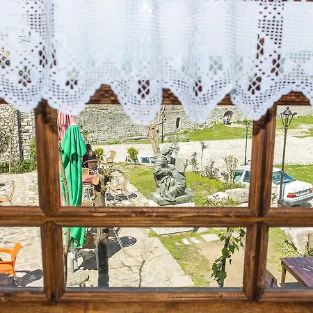 Kalaja فندق