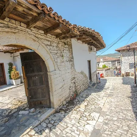 Kalaja Hotell